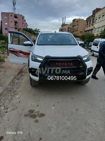 Toyota Hilux Double Cabine - 2