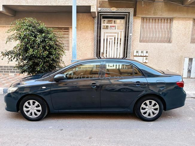 je mets  mon toyota à vendre ..prix négociable