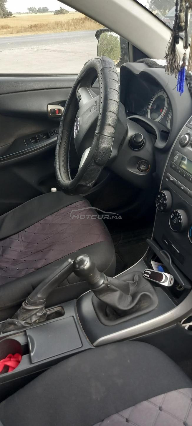  je mets  mon toyota à vendre ..prix négociable