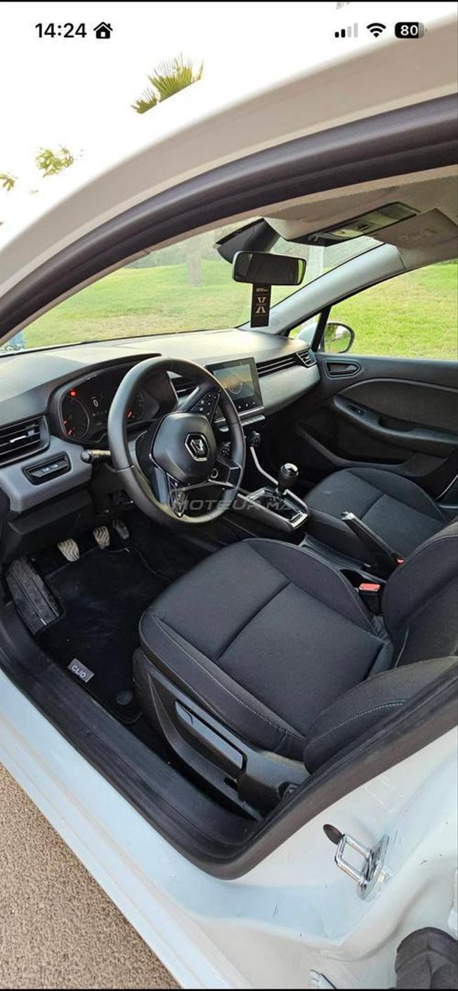Clio 5 (li chari me39ole merhba)