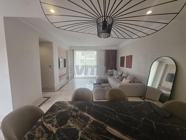 2 pièces 70m2 meublé M Avenue