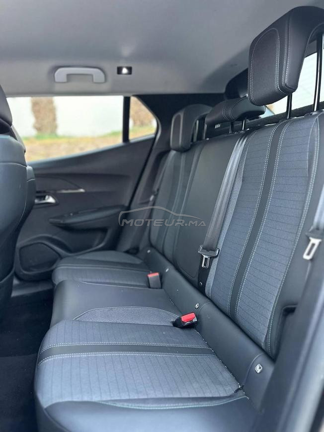 PEUGEOT 2008 AUTOMATIQUE MODÈLE 2021 DIWANA 2026