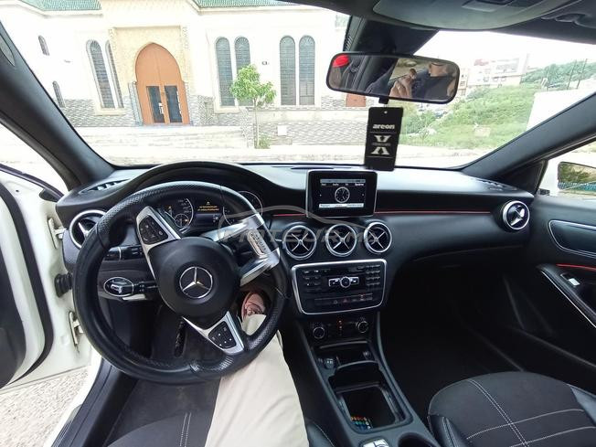 Mercedes Classe A45 AMG 2013-4MATIC-Très bon état