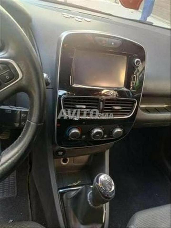 Renault Clio Diesel Manuelle 2016 à Ben Guerir