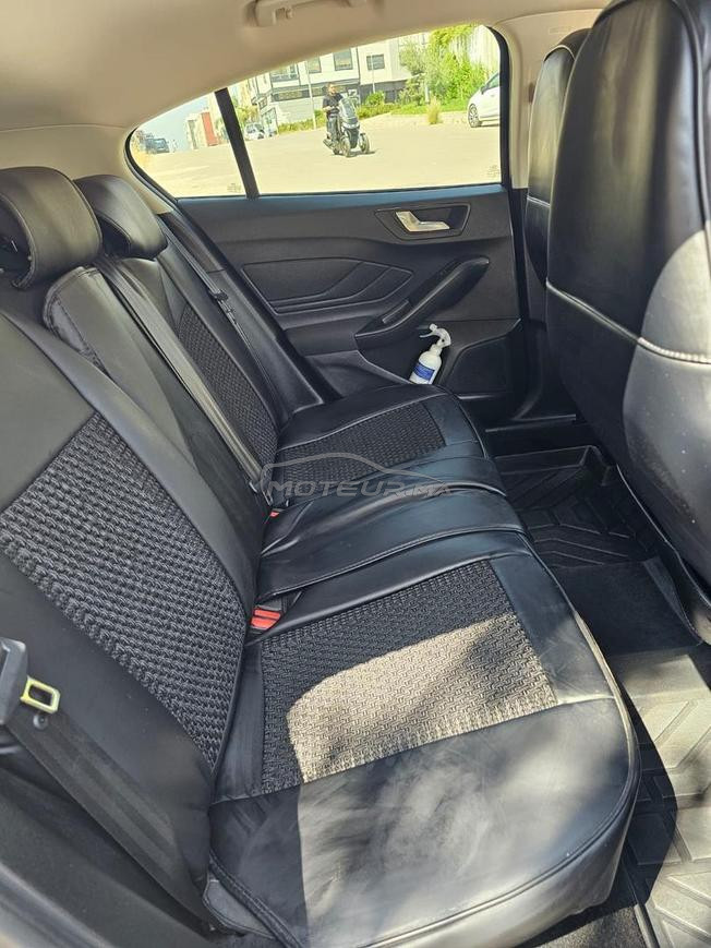 ford focus 2021 04 tout options 