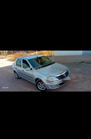 Dacia Logan bien