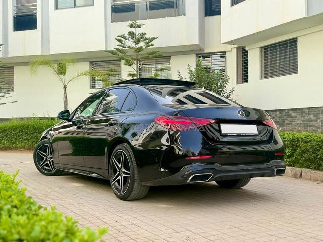 À vendre Mercedes classe c très bon état 