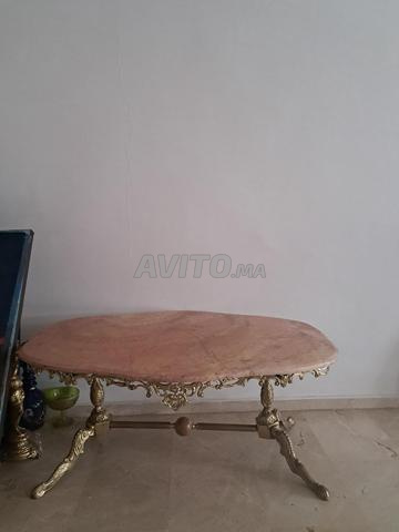 طاولة رخام - 2