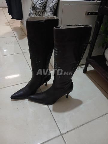 بوت نسائي 👢 جلدي