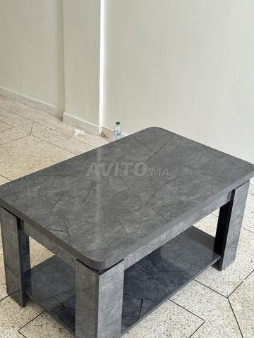 Table neuve - 2