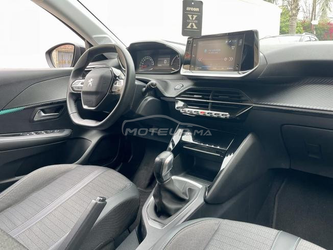 Peugeot 208 Diesel Manuelle 2022 à Marrakech