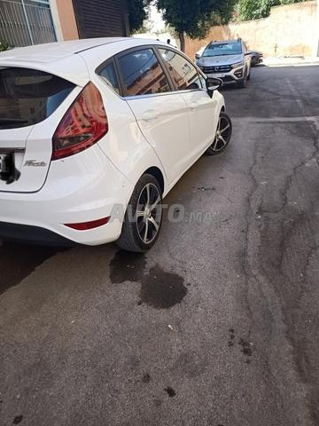 فورد فييستا تيتانيوم - 2