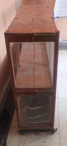فيترينا كبيرة للبيع بسعر مناسب - 2