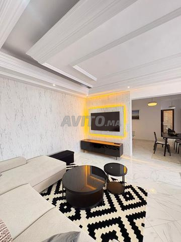 À VENDRE - APPARTEMENT MEUBLÉ HAUT DE GAMME - - 2