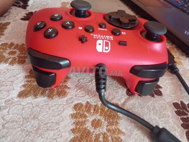Manette de PC et Nintendo neuve jamais utilisée bienvenue - 2