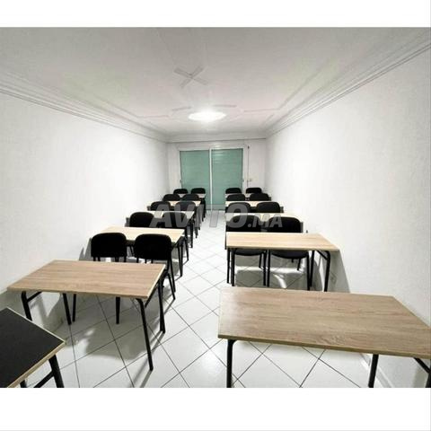 Aménagement scolaire moderne pour salles de classe