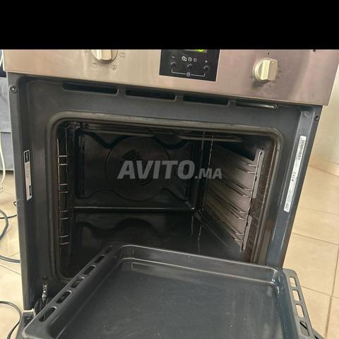 Four Whirlpool encastrable inox - 2
