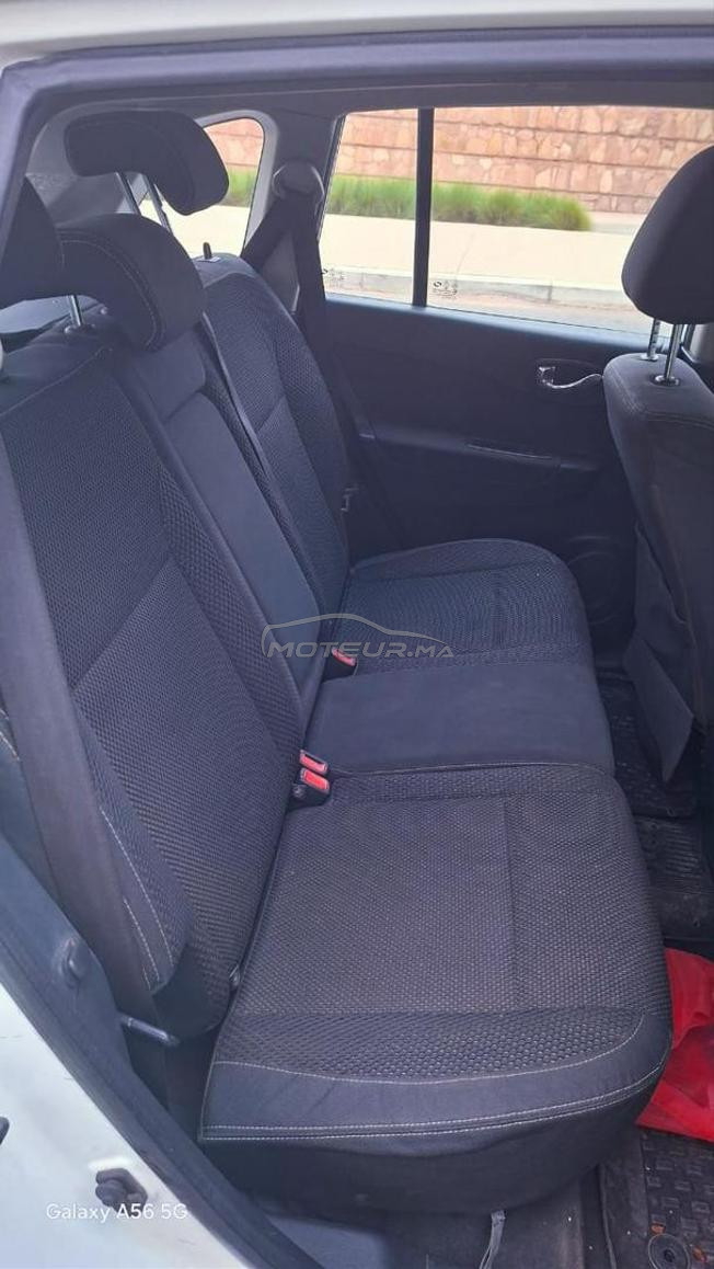 voiture koleos en très bon état boîte automatique 