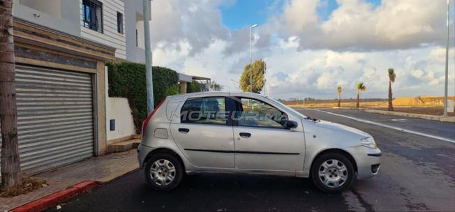 Fiat Punto Essence Manuelle 2009 à Temara