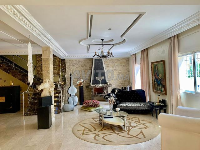 Villa 351 m meublée à Hay Riad - 2