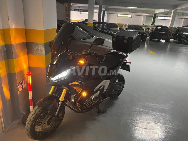 Honda X-ADV 750 modèle 2021