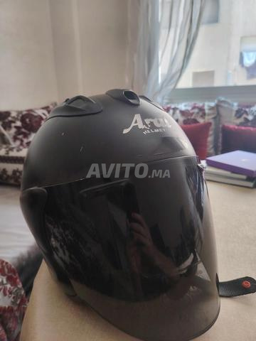 خوذة Arai Szr Vas مقاس M أسود مطفي