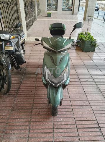 Scooter électrique emove JY 1500