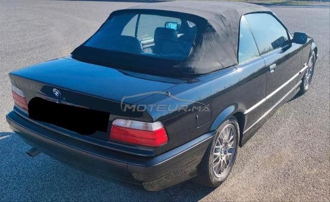 BMW Série 3 Essence Automatique 1995