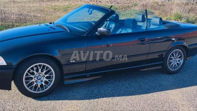 BMW Série 3 Essence Automatique 1995 - 2