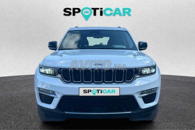 Stellantis - JEEP Grand Cherokee - 2025