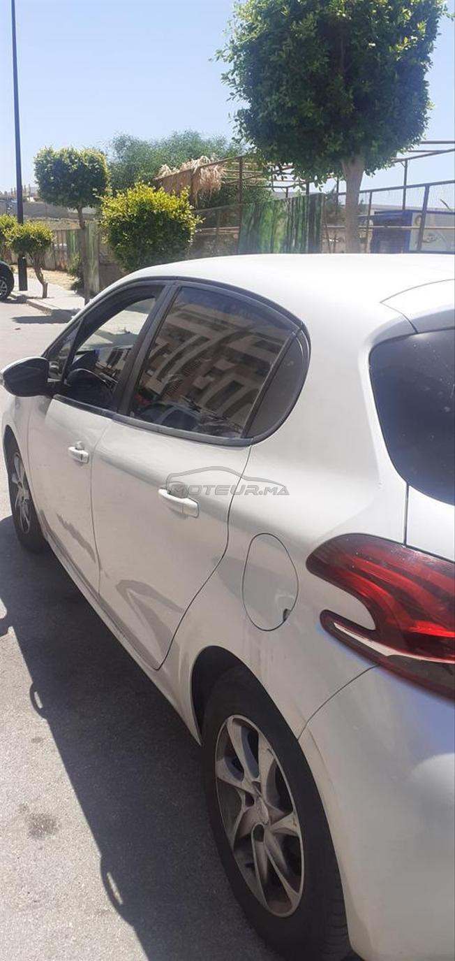 بيجو 208 ديزل يدوي 2020 في طنجة