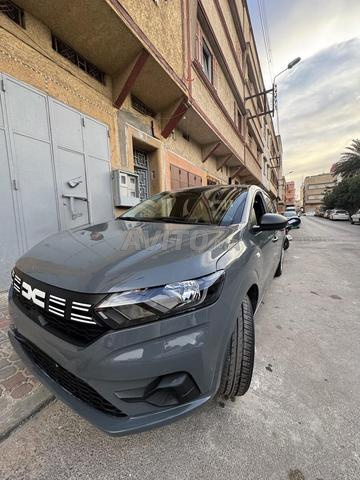Dacia Logan 2023 première main - 2