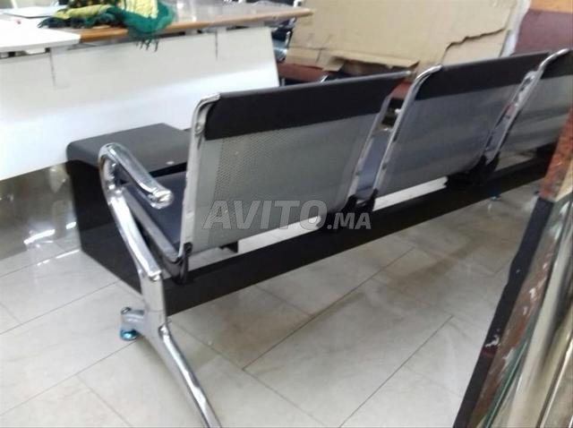 Banquette de réception chromée 3 places/casier - 2
