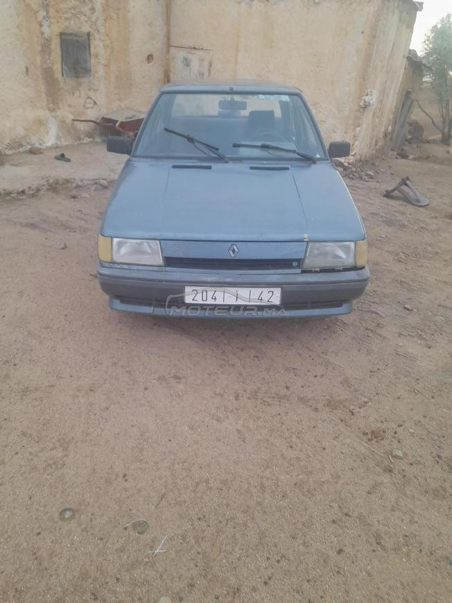 r9 avendre