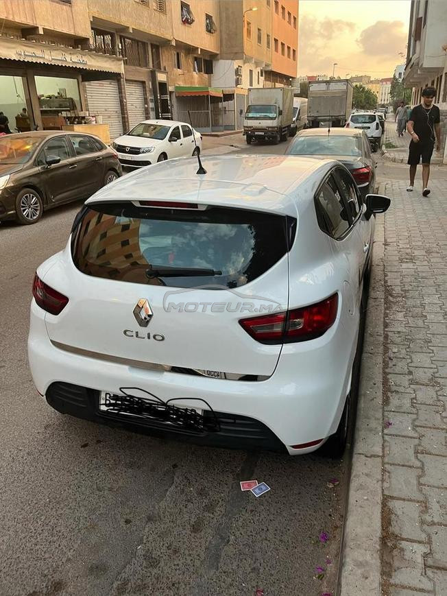 سيارة للبيع