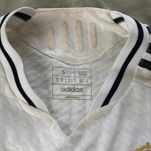 قميص ريال مدريد مقاس S - 2