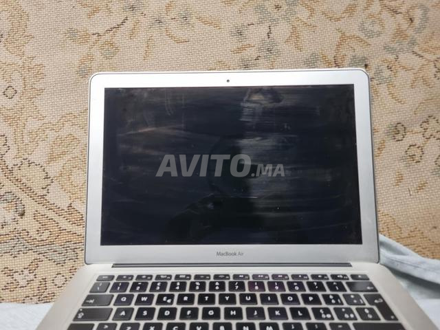 ماك بوك اير 2011 A1369 للبيع قطع غيار - 2