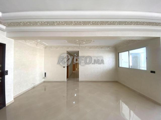 BOU-OU-1008 - Appartement à vendre à Victoria - 2