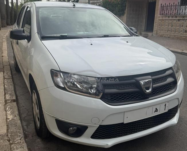 Dacia Logan Blanche Modèle 2016