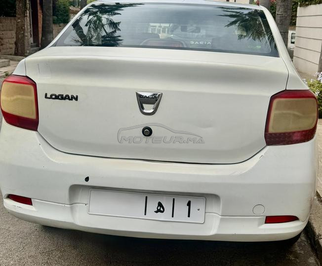 Dacia Logan Blanche Modèle 2016