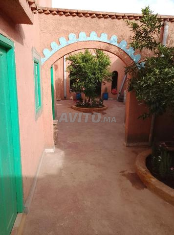 Maison en terre à vendre près d'Ait Ourir