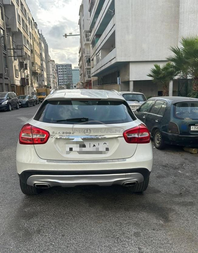 MERCEDES BENZ GLA200 AUTOMATIQUE TRÈS BONNE ÉTAT 