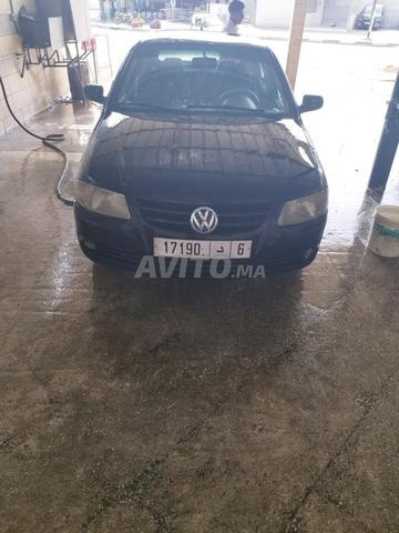 Volkswagen Polo essence manuelle 2009 à Kénitra - 2