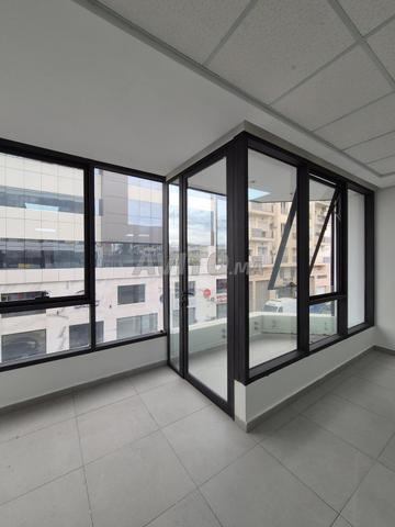 Bureau Haut Standing à louer – Quartier Hôpitaux - 2