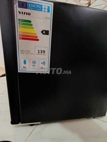 Mini-bar VISIO MINI BAR Réfrigérateur 46L Noir - 2