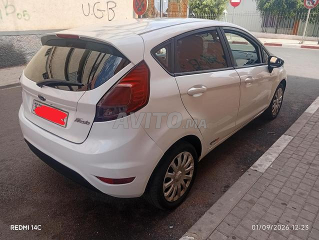Ford Fiesta Essence - 2