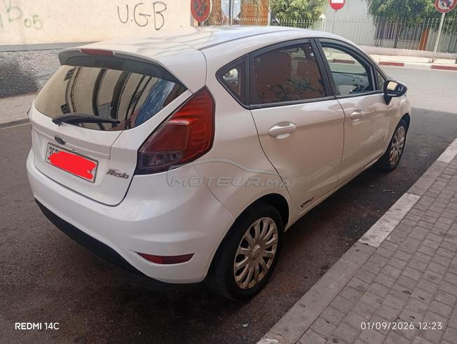 Ford fiesta essence 