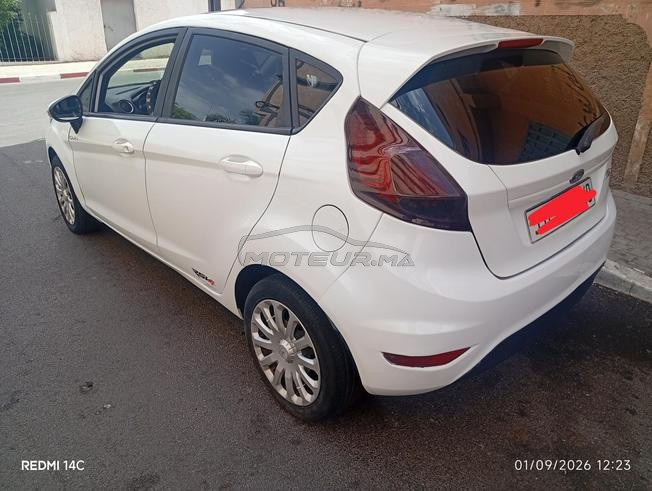 Ford fiesta essence 