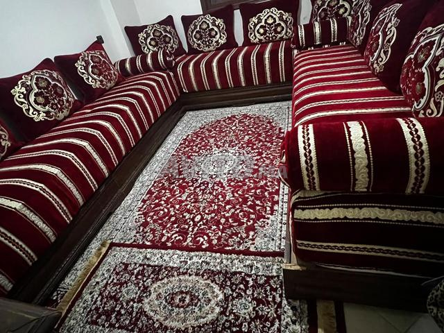 صالون مغربي كامل للبيع بحالة جيدة - 2