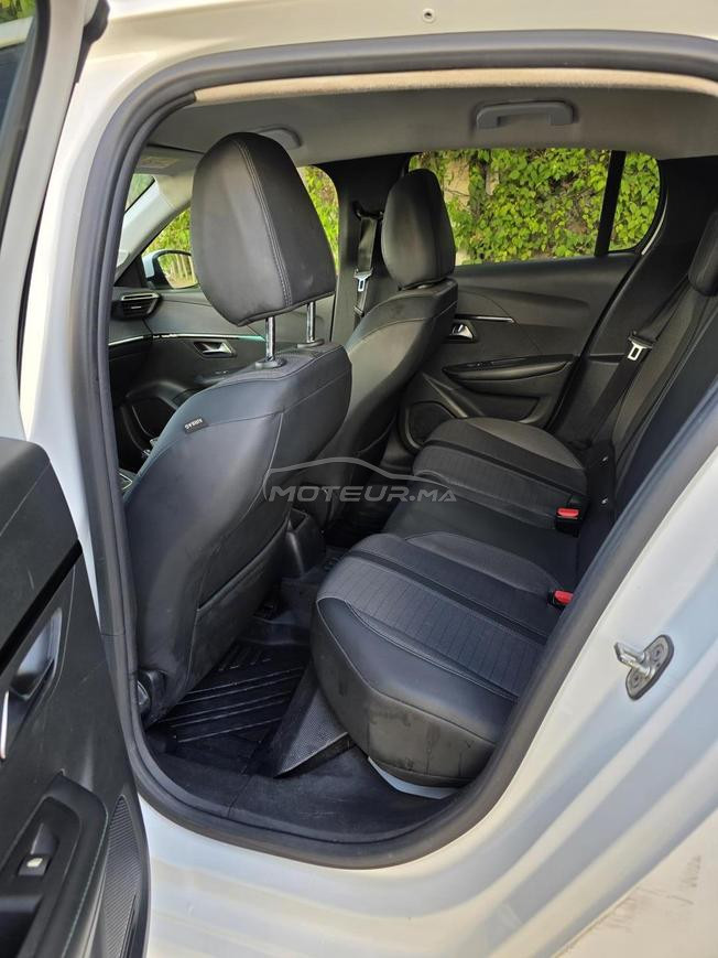 peugeot 208 GT line